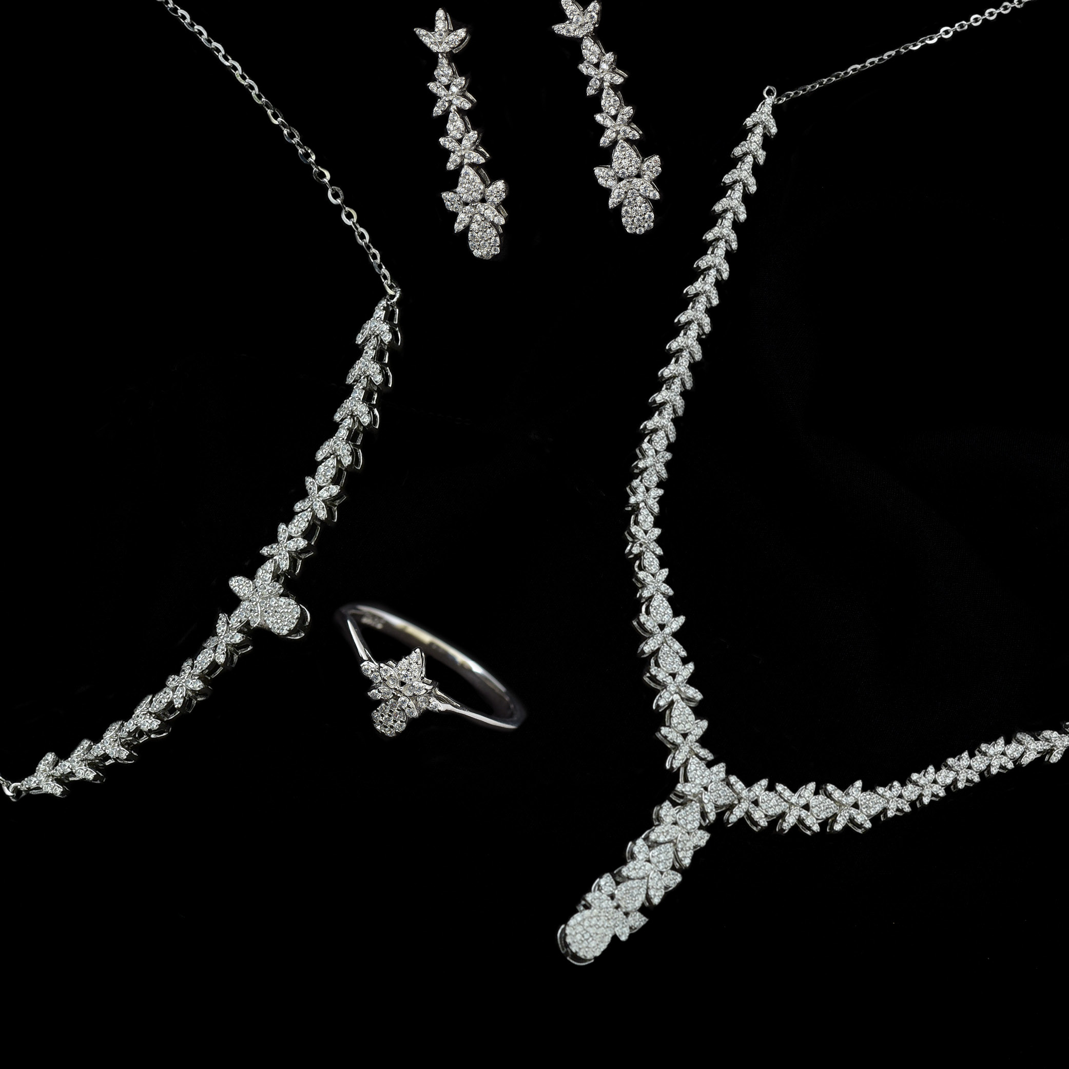 Pure silver deals necklace set