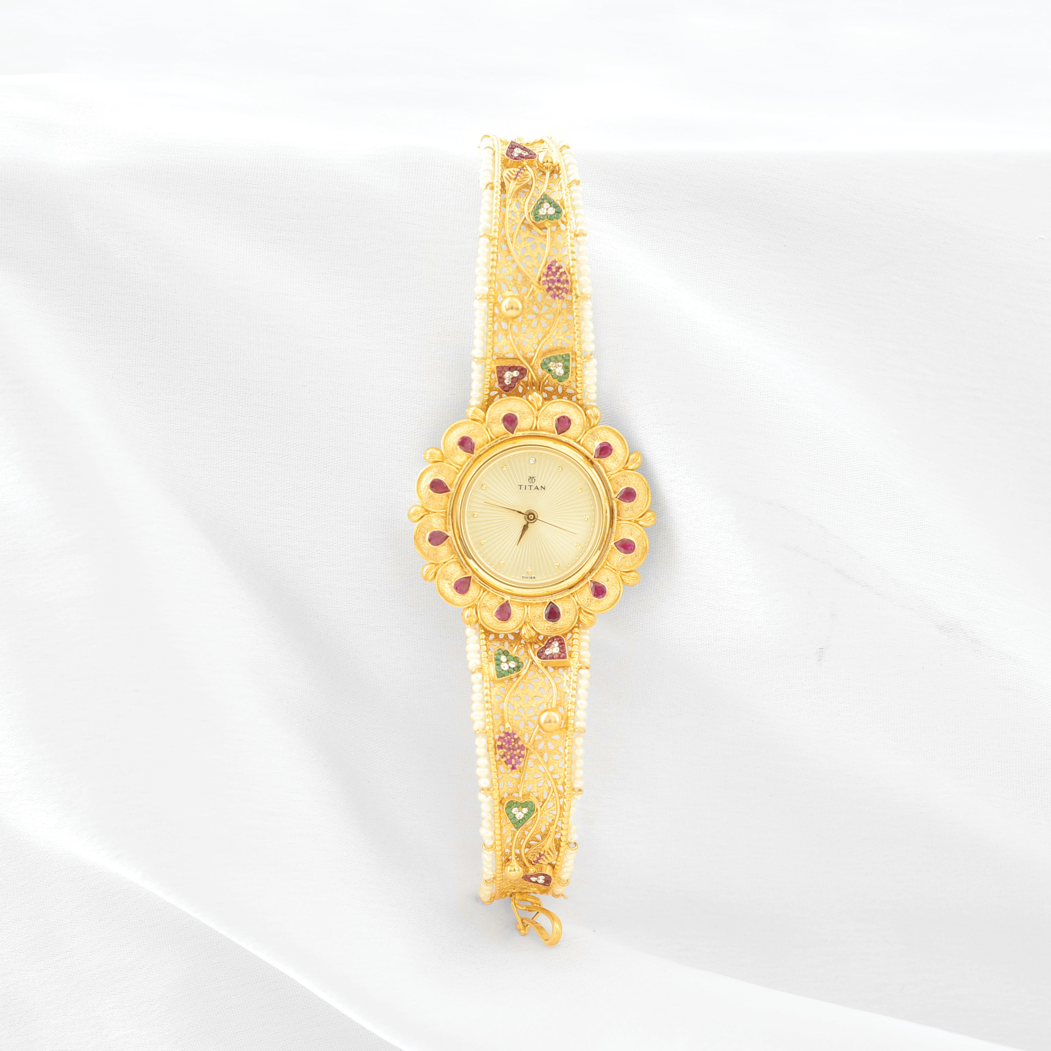 Golden on sale belt watch